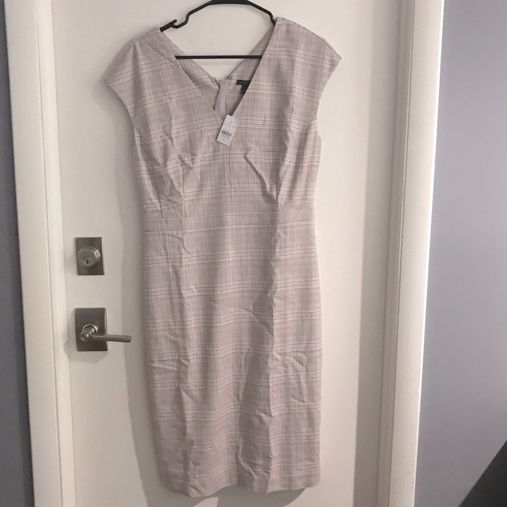 V-Neck Dress in Plaid